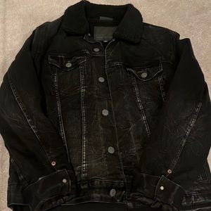 American eagle Sherpa lined denim jacket